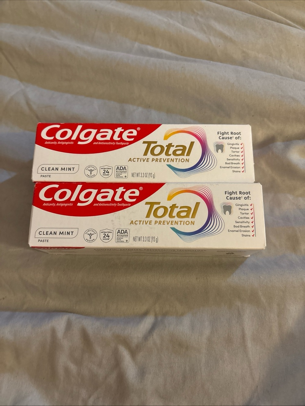 Colgate Total Whitening Anticavity Fluoride Toothpaste-3.3oz. 2 Pack